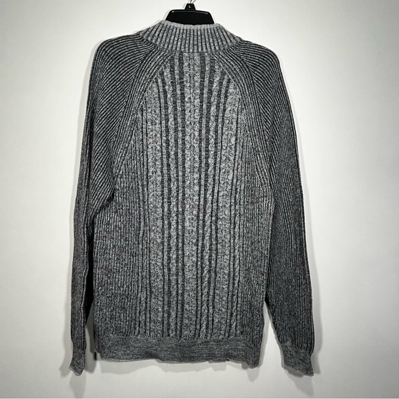 Tommy Bahama 100% Pima Cotton Sweater Size XL Thick Cable Knit 1/4 Button Gray - Picture 3 of 9